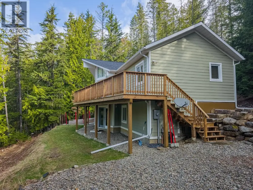 16242 Selkirk Road, Crawford Bay